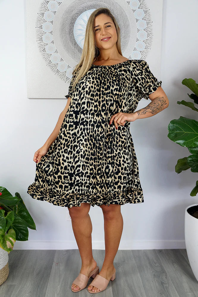 Relaxed Fit Knee Length Diva Leopard Dress.  Plus Sizes from 16-24.