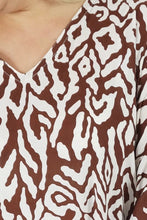 Load image into Gallery viewer, Sundrenched Long Kaftan Dress Asmat Brown & White. One Size Fits All.