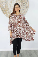 Load image into Gallery viewer, Vibrant Summer Asmat Brown & White Kaftan Top. One Size Fits All.