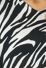 Load image into Gallery viewer, Kaftan Top in Zebra Black & White. One Size Fits All.