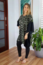 Load image into Gallery viewer, Vibrant Black & Dark Green Leopard Print Kaftan Top. One Size Fits All.