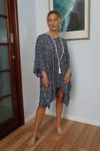 Load image into Gallery viewer, Kaftan Top Links Navy & White Print. One Size Fits All.