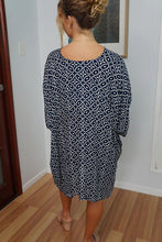 Load image into Gallery viewer, Kaftan Top Links Navy & White Print. One Size Fits All.