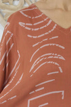 Load image into Gallery viewer, Kaftan Top In Half Moon Terracotta. One Size Fits All.
