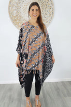 Load image into Gallery viewer, Kaftan Top Kediri Apricot. One Size Fits All.