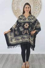 Load image into Gallery viewer, Kaftan Top Ganesha Black & Mustard. One Size Fits All.