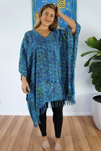 Load image into Gallery viewer, Malteze Navy Print Kaftan Top. One Size Fits All.