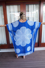 Load image into Gallery viewer, Sundrenched Crown Mandala blue &amp; white kaftan.  One Size Fits All.
