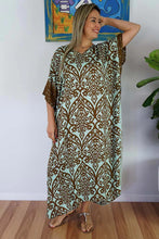 Load image into Gallery viewer, Plus size long kaftan
