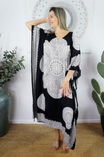 Load image into Gallery viewer, Sundrenched Crown Mandala black &amp; white kaftan with bling.  One Size Fits All.
