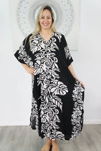 Load image into Gallery viewer, Sundrenched Florida Black &amp; White Long Kaftan Dress – One Size Fits All

