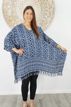 Load image into Gallery viewer, Kaftan Top in Fan Navy &amp; White.  One Size Fits All.
