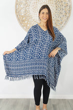 Load image into Gallery viewer, Kaftan Top in Fan Navy &amp; White.  One Size Fits All.
