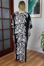 Load image into Gallery viewer, Sundrenched Florida Black &amp; White Long Kaftan Dress.  One size fits all.
