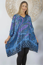 Load image into Gallery viewer, Retro Batik print mixed colours of Royal blue &amp; purple.  One size fits all.
