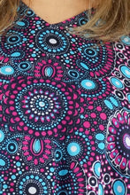 Load image into Gallery viewer, Kaftan Top Dot Art Blue &amp; Dark Pink.  One size fits all.
