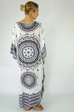 Load image into Gallery viewer, Sundrenched long white &amp; black Tunisia Mandala kaftan with bling.  One Size Fits All.
