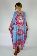 Load image into Gallery viewer, plus size mandala print pink &amp; blue long kaftan
